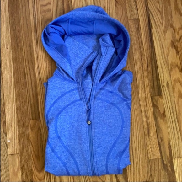 Lululemon Stride Jacket - Picture 8 of 9